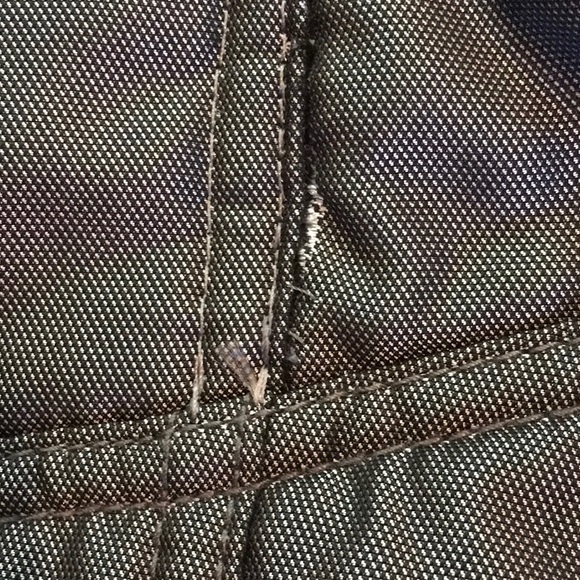 A/X Armani Exchange Silver/Gray Puffer Jacket. - Picture 15 of 16